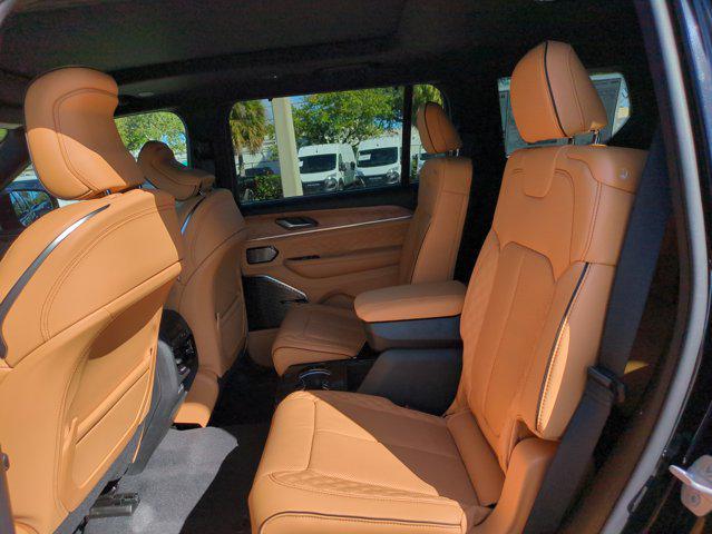 new 2025 Jeep Grand Cherokee L car, priced at $61,902