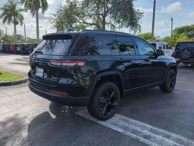 new 2024 Jeep Grand Cherokee car, priced at $41,795