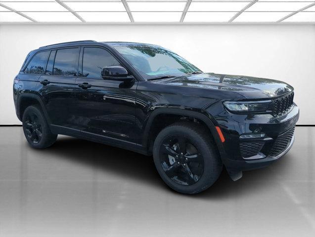 new 2024 Jeep Grand Cherokee car, priced at $41,795