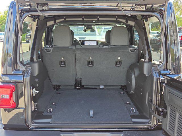 new 2025 Jeep Wrangler car, priced at $47,713