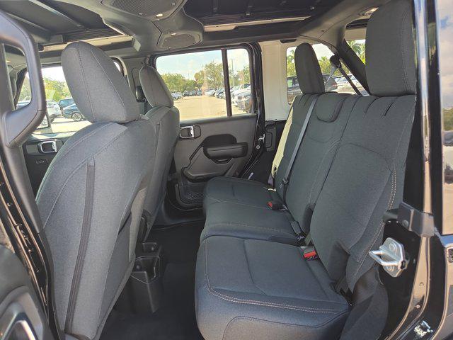 new 2025 Jeep Wrangler car, priced at $47,713