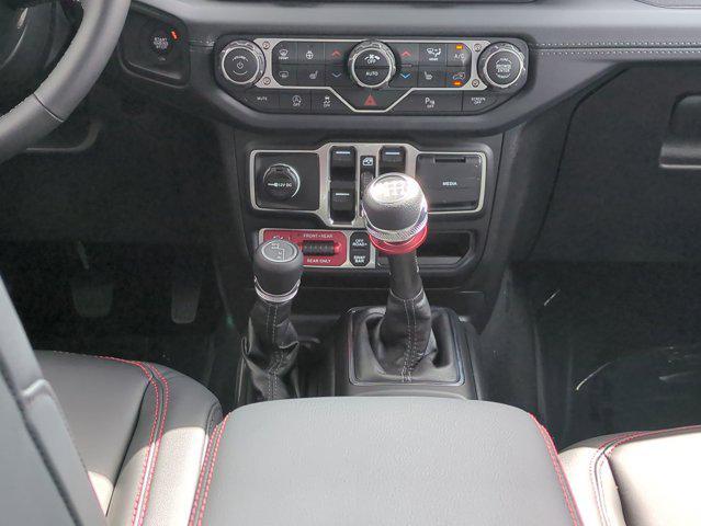 new 2025 Jeep Wrangler car, priced at $57,247