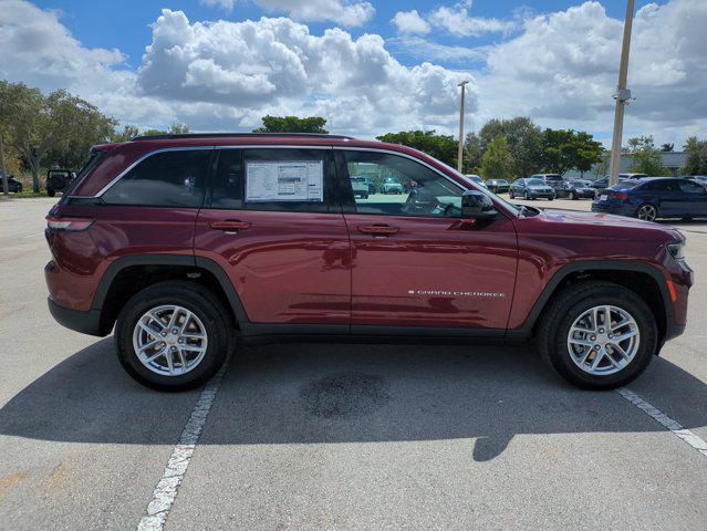 new 2025 Jeep Grand Cherokee car, priced at $32,395