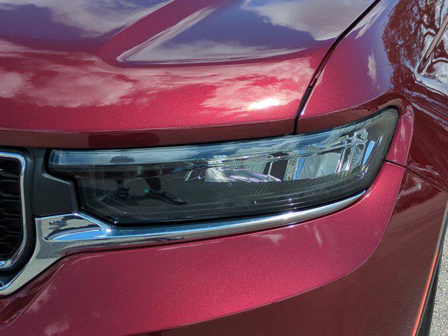 new 2025 Jeep Grand Cherokee car, priced at $32,395