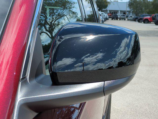 new 2025 Jeep Grand Cherokee car, priced at $32,395