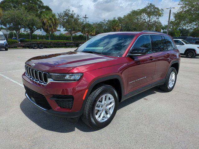 new 2025 Jeep Grand Cherokee car, priced at $32,395