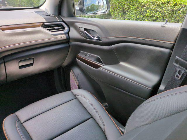 used 2023 GMC Acadia car, priced at $32,000
