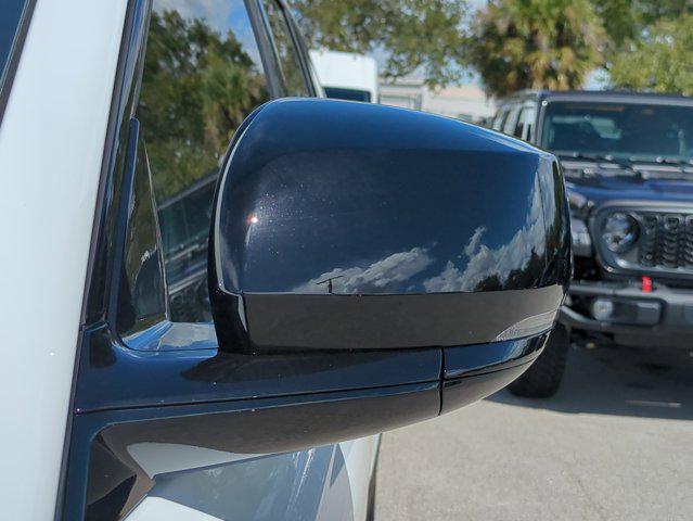 new 2025 Jeep Grand Cherokee L car, priced at $40,577