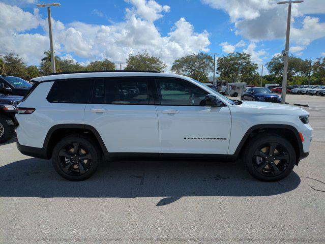 new 2025 Jeep Grand Cherokee L car, priced at $40,577