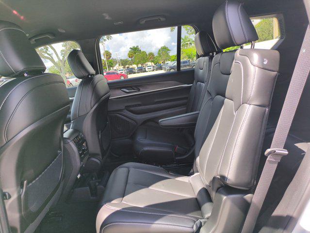 new 2025 Jeep Grand Cherokee L car, priced at $40,577