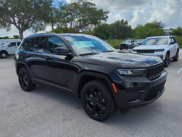 new 2024 Jeep Grand Cherokee car, priced at $36,175