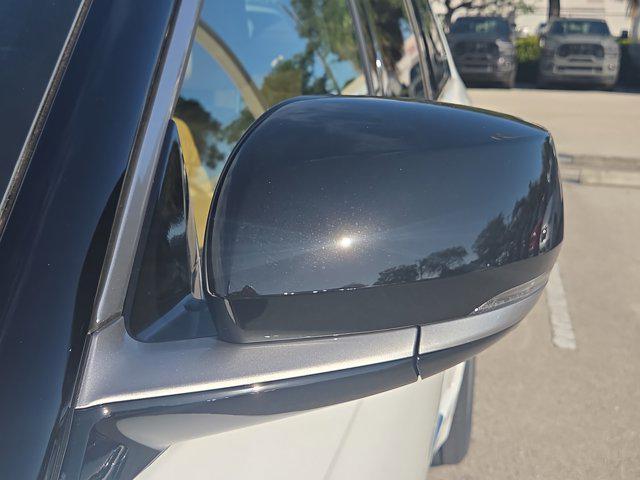 new 2025 Jeep Grand Cherokee L car, priced at $57,182