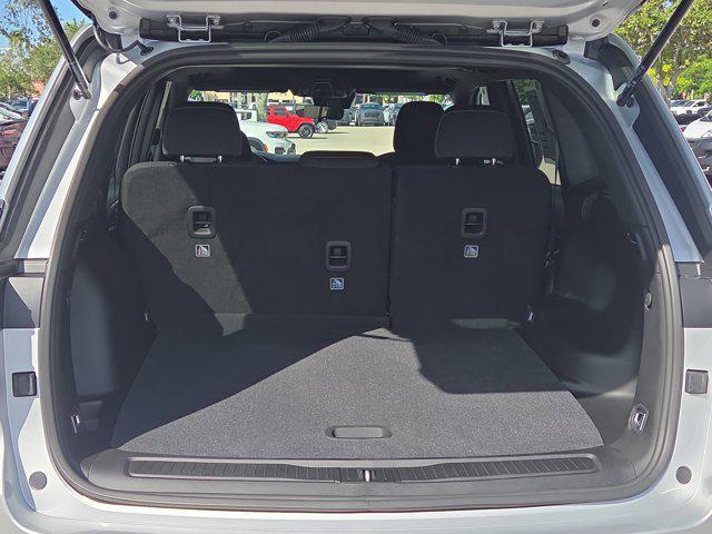 new 2025 Jeep Grand Cherokee car, priced at $32,395