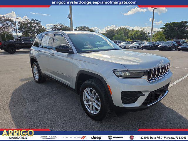 new 2025 Jeep Grand Cherokee car, priced at $34,395