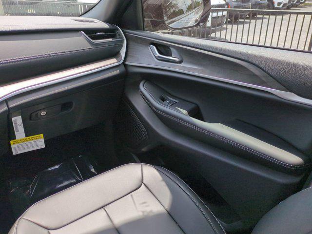 new 2025 Jeep Grand Cherokee car, priced at $37,446
