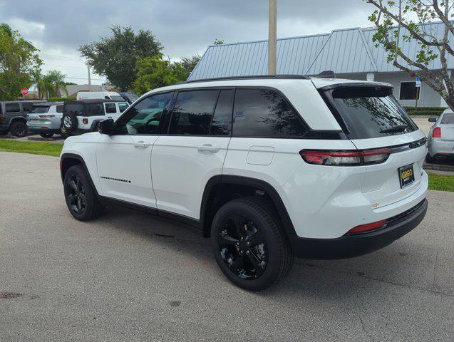 new 2024 Jeep Grand Cherokee car, priced at $57,640