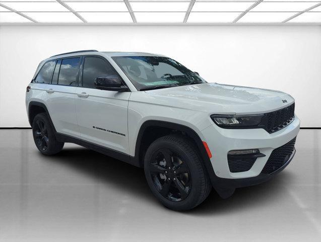 new 2024 Jeep Grand Cherokee car, priced at $46,640