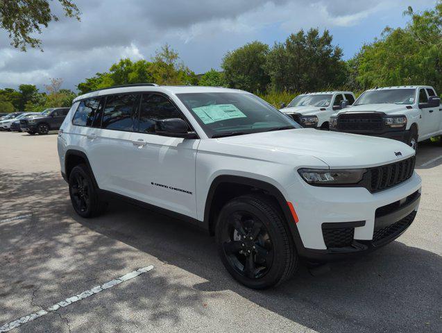 new 2024 Jeep Grand Cherokee L car, priced at $37,580