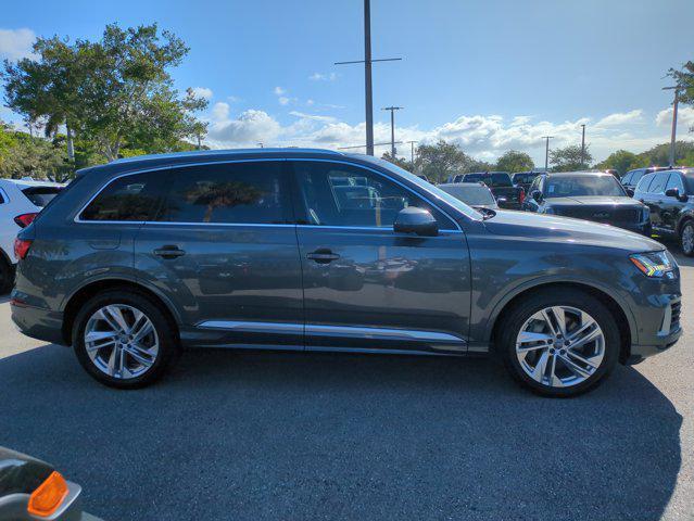used 2021 Audi Q7 car, priced at $30,881