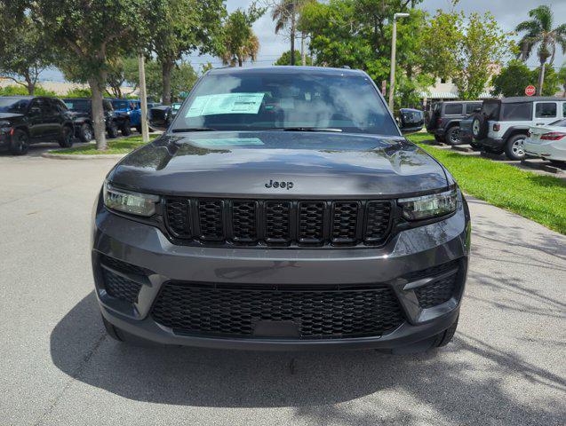 new 2024 Jeep Grand Cherokee car, priced at $36,600