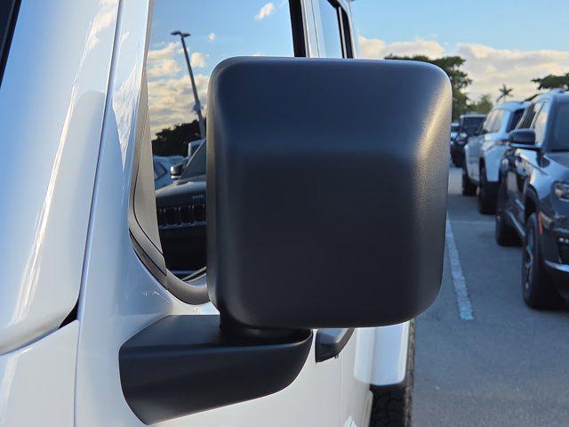 new 2026 Jeep Gladiator car, priced at $60,550