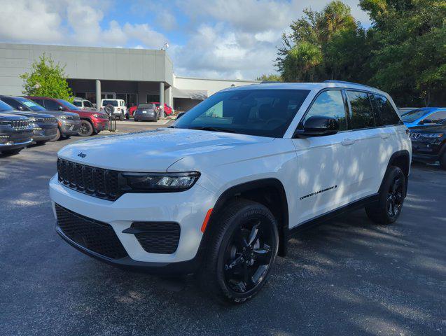 new 2024 Jeep Grand Cherokee car, priced at $36,005