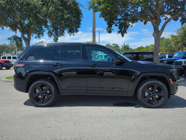 new 2024 Jeep Grand Cherokee car, priced at $41,795