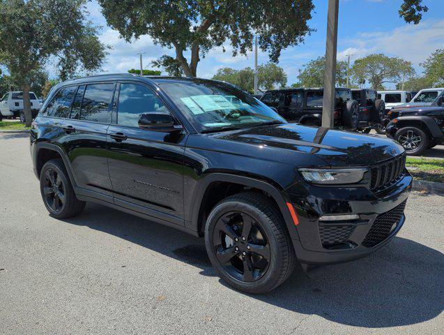 new 2024 Jeep Grand Cherokee car, priced at $41,795