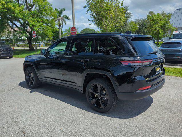 new 2024 Jeep Grand Cherokee car, priced at $41,795