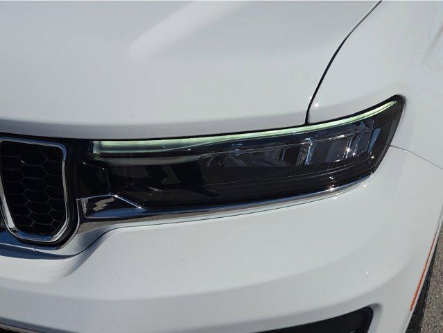 new 2025 Jeep Grand Cherokee car, priced at $51,536