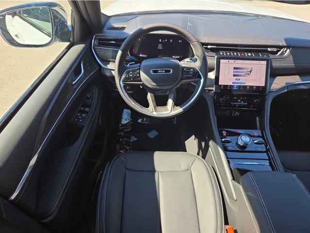 new 2025 Jeep Grand Cherokee car, priced at $51,536