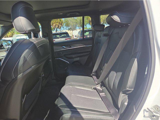 new 2025 Jeep Grand Cherokee car, priced at $51,536