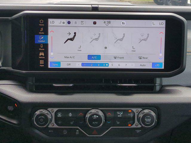 new 2025 Jeep Wrangler car, priced at $41,512