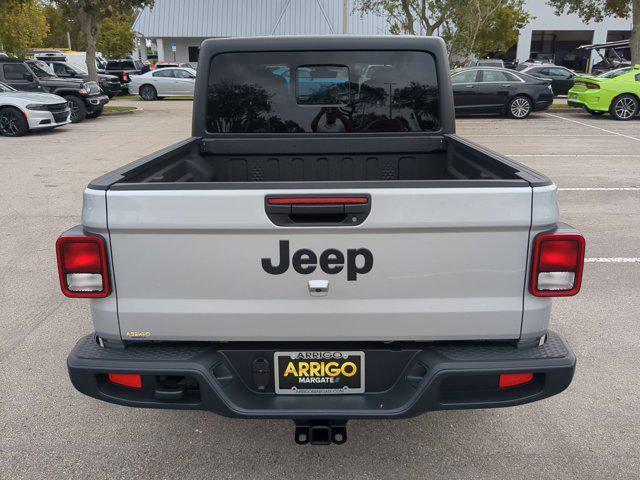 new 2023 Jeep Gladiator car, priced at $41,092