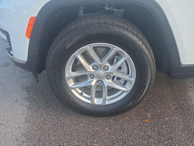 new 2025 Jeep Grand Cherokee L car, priced at $32,748