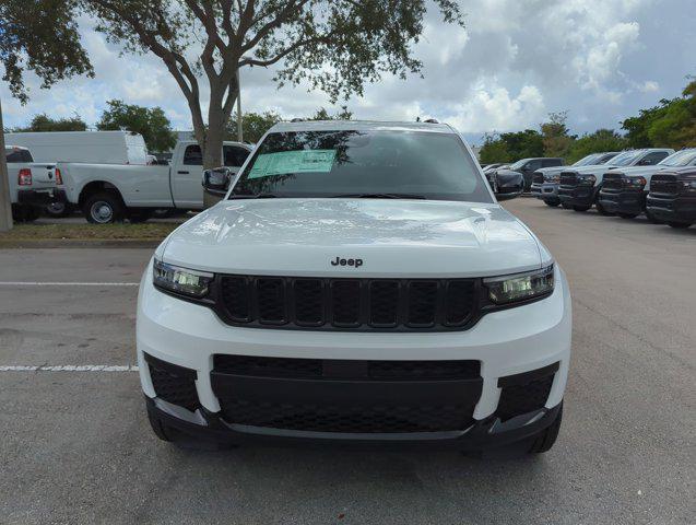 new 2024 Jeep Grand Cherokee car, priced at $35,580