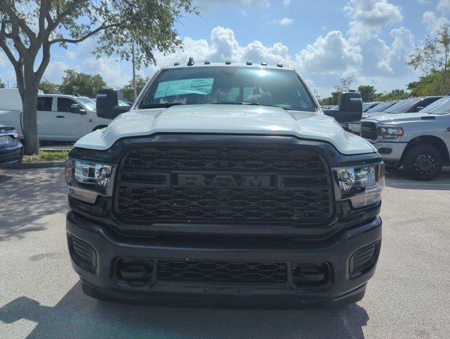 new 2024 Ram 3500 car, priced at $61,860