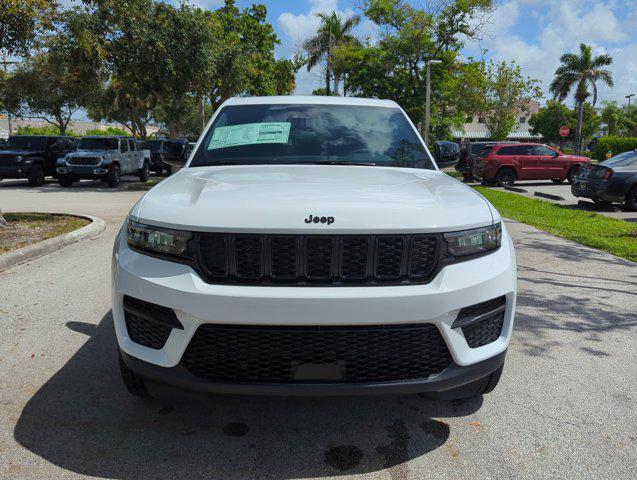 new 2024 Jeep Grand Cherokee car, priced at $35,580