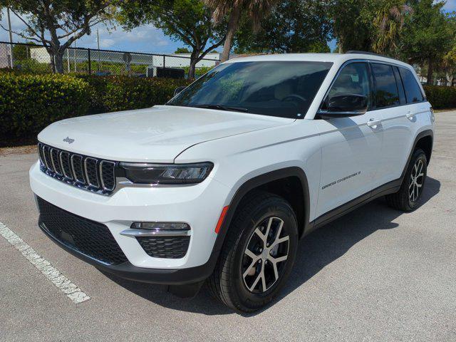new 2025 Jeep Grand Cherokee car, priced at $38,410
