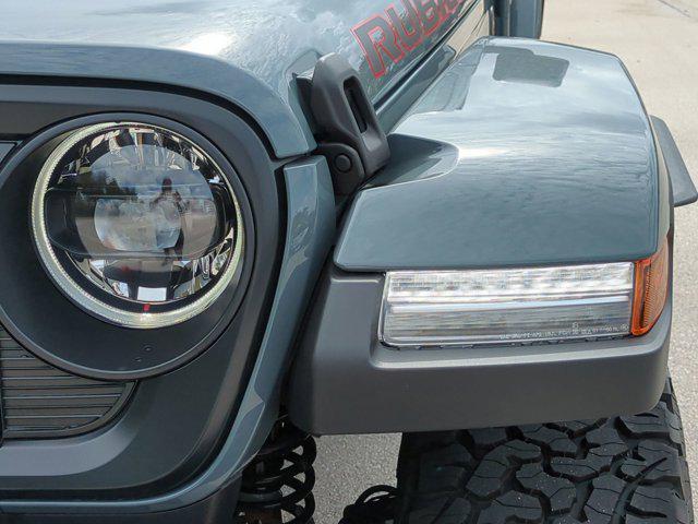 new 2025 Jeep Wrangler car, priced at $60,313