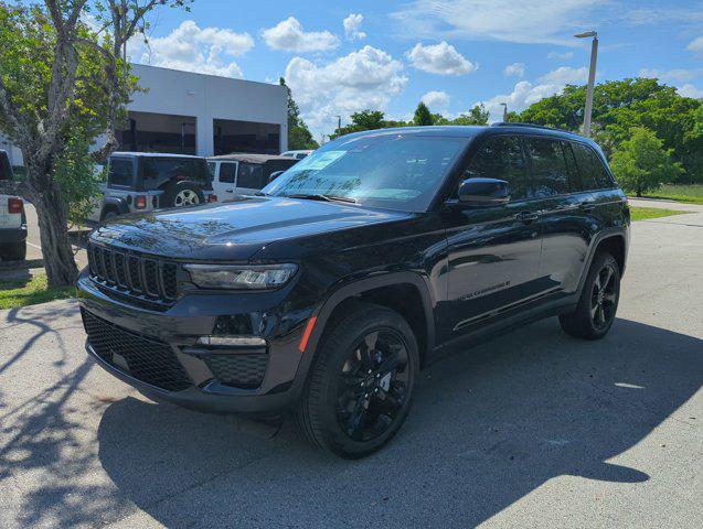 new 2024 Jeep Grand Cherokee car, priced at $41,795