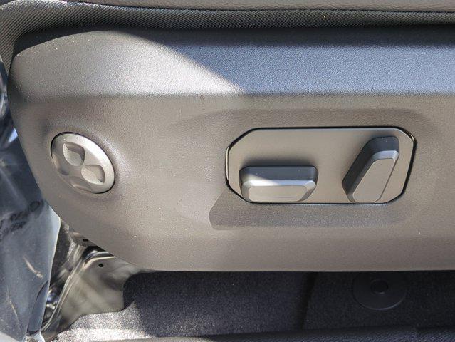 new 2025 Jeep Wrangler car, priced at $48,290