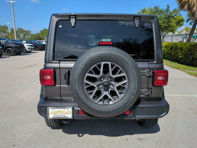 new 2025 Jeep Wrangler car, priced at $48,290