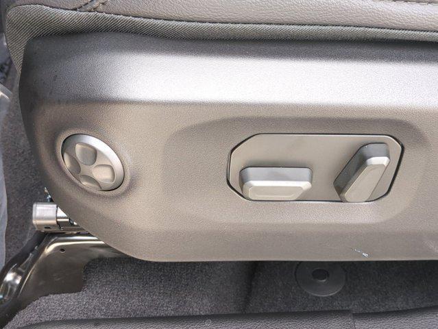 new 2025 Jeep Gladiator car, priced at $41,655