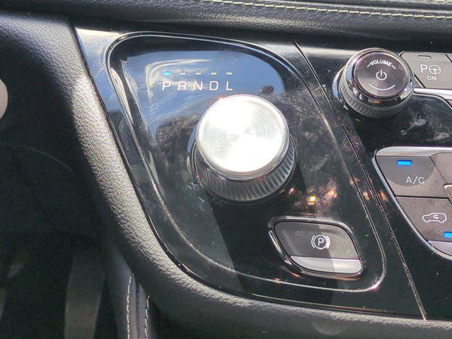 used 2022 Chrysler Pacifica Hybrid car, priced at $29,500