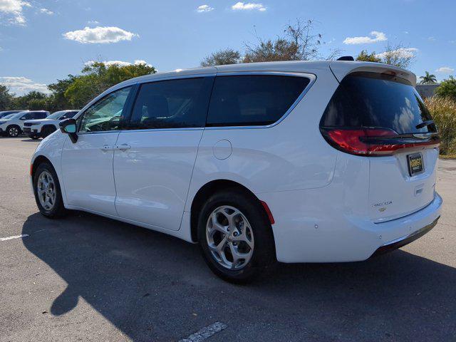 new 2024 Chrysler Pacifica car, priced at $42,165