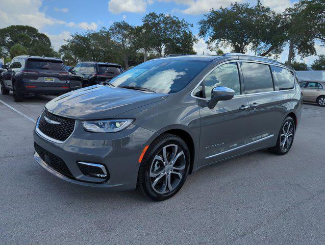 new 2024 Chrysler Pacifica car, priced at $56,425