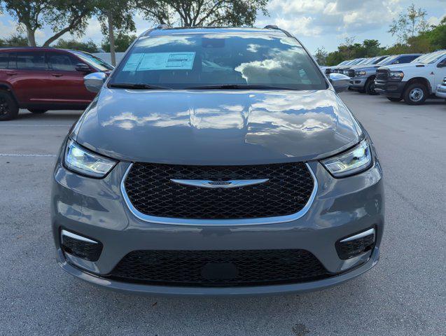 new 2024 Chrysler Pacifica car, priced at $56,425