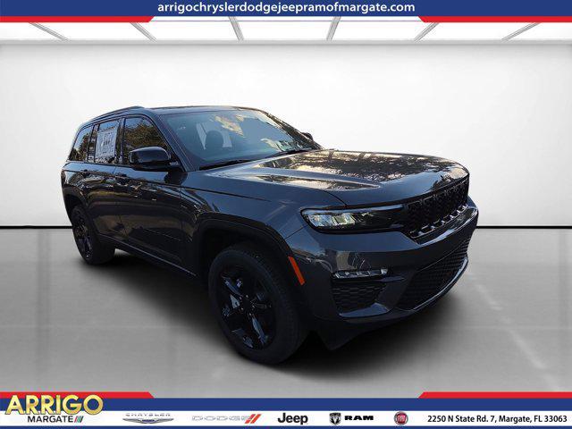 new 2025 Jeep Grand Cherokee car, priced at $39,520