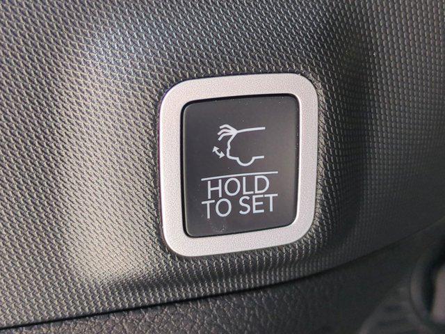new 2025 Jeep Grand Cherokee car, priced at $54,268